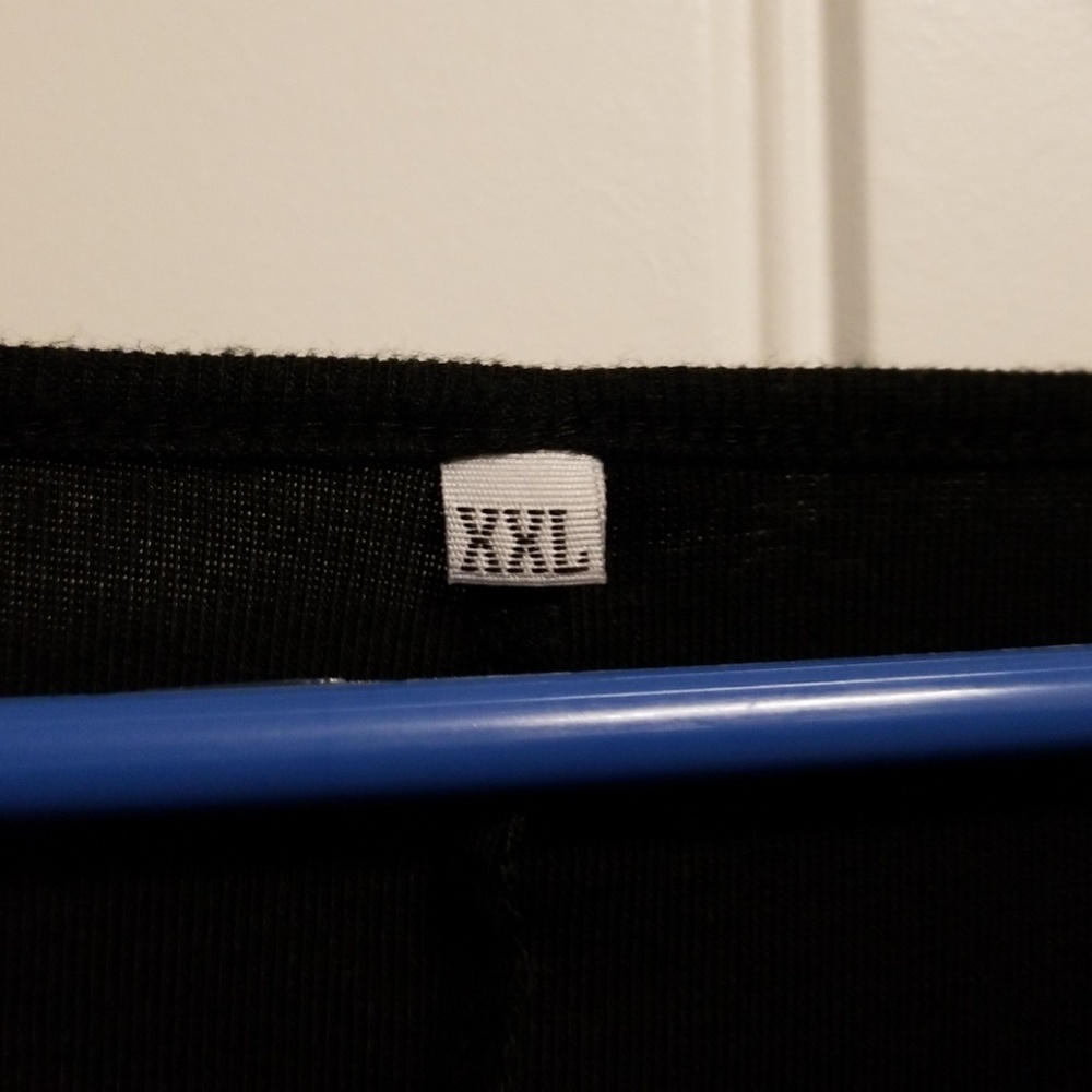 Shirt - Picture 5 of 5